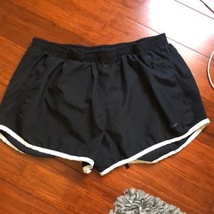 Nike women’s black running shorts